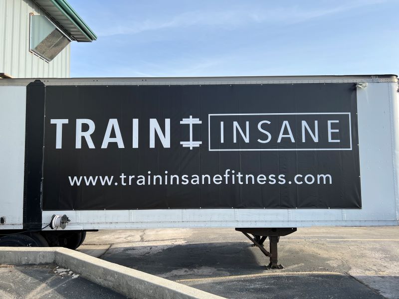 custom signs & banners